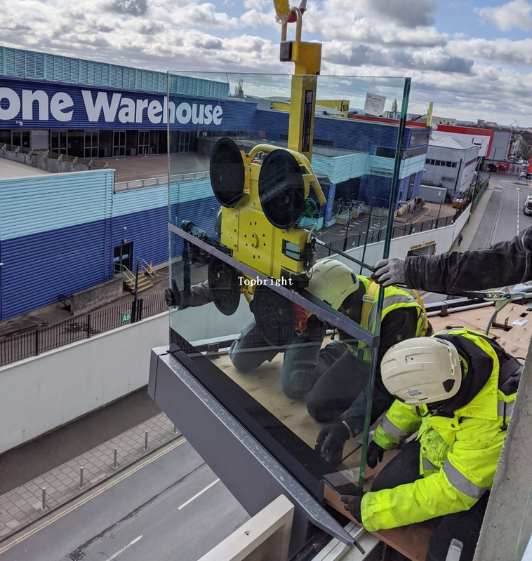 Kommerzielle Glasfassade für externes Bauprojekt TP-CW-UT008